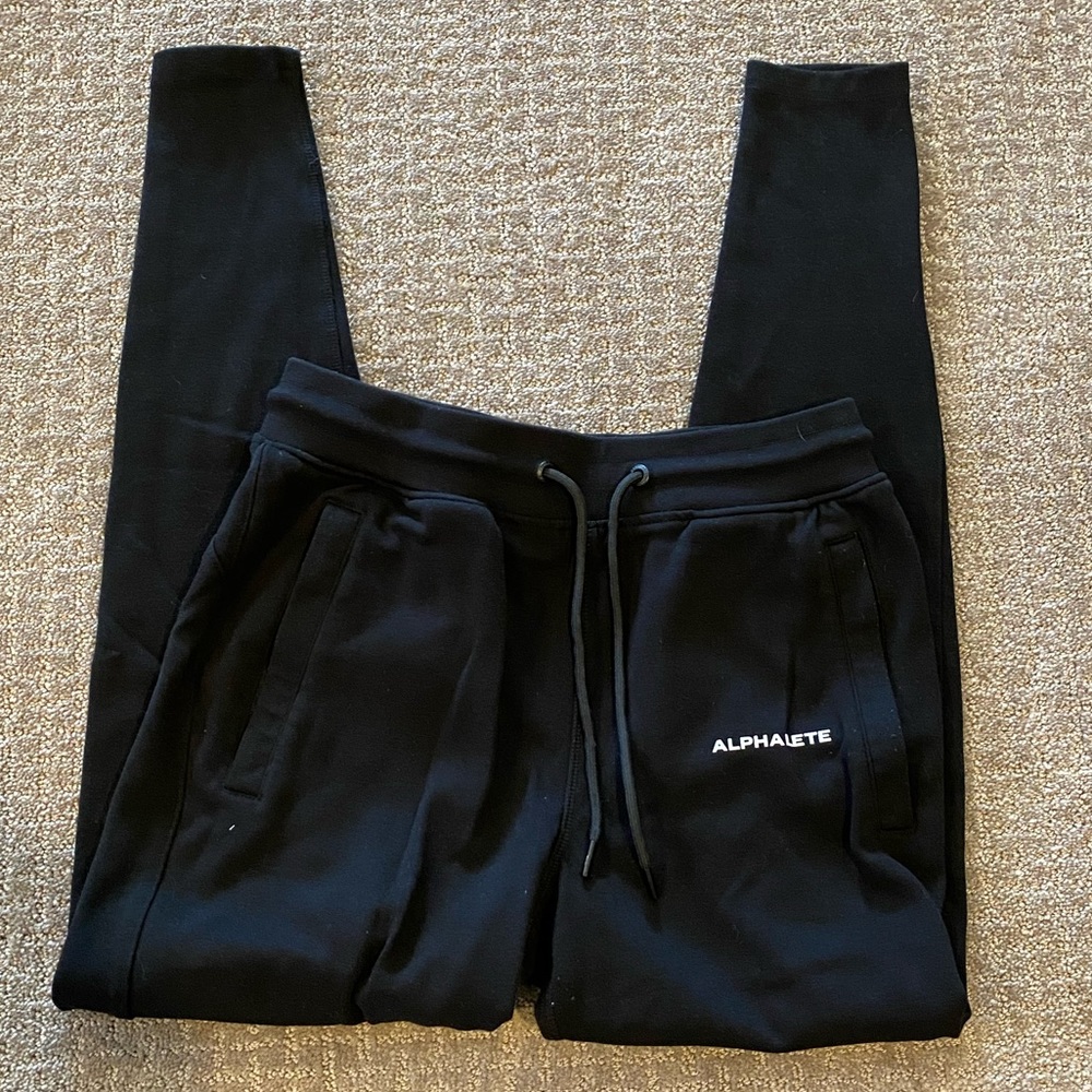 Alphalete joggers